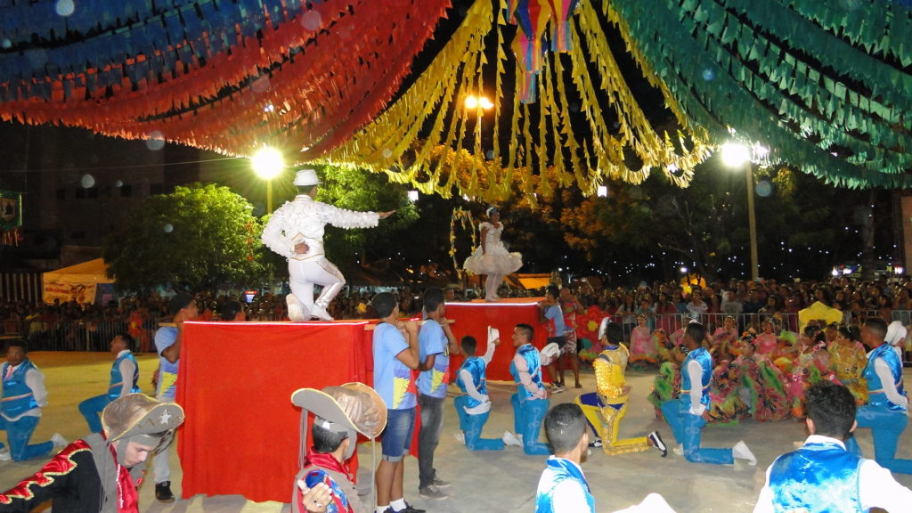 Flor de Castro é a grande campeã do festival Junino em Bom Jesus