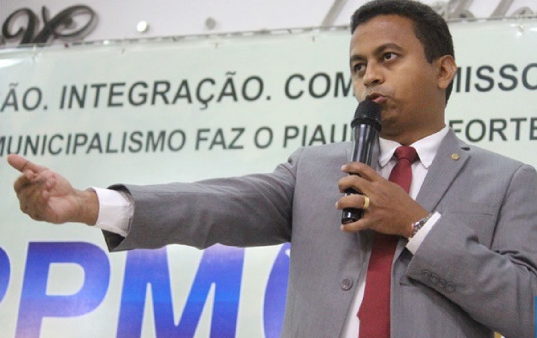 Deputado diz que o Piauí tem hospitais em excesso e alguns devem ser fechados
