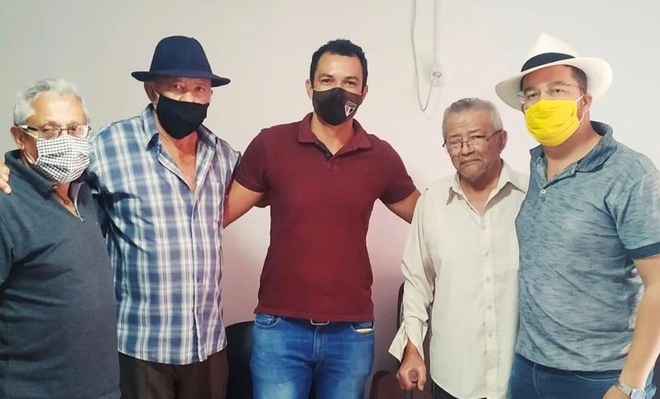 Avelino Lopes-Pré-candidatura de Moreninho fortalece com adesão do ex-prefeito João Didi e do pré-candidato a prefeito Luan Próspero
