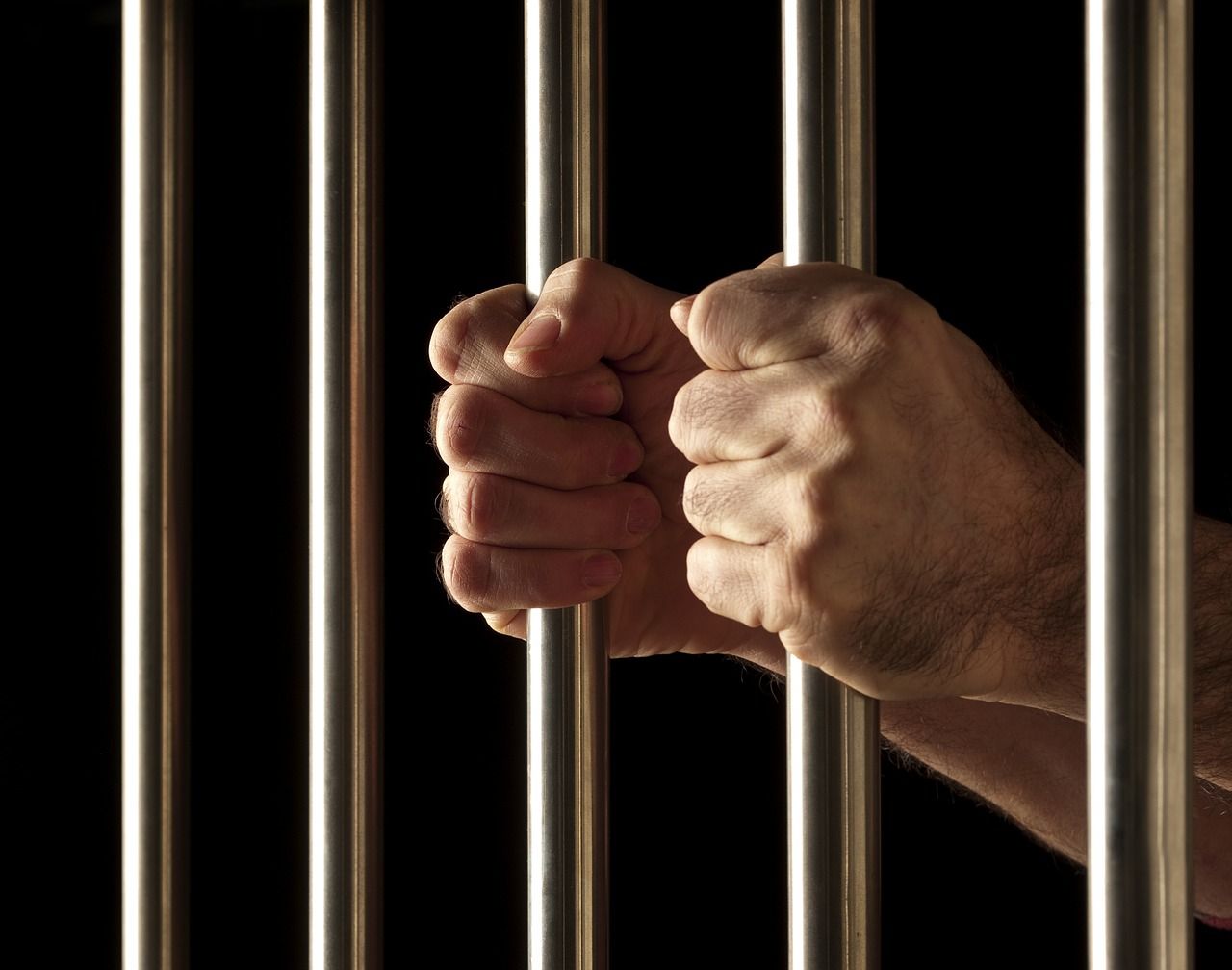 Homem é condenado a 14 anos de prisão por tentativa de homicídio em Palmeira do Piauí; vítima ficou paraplégica
