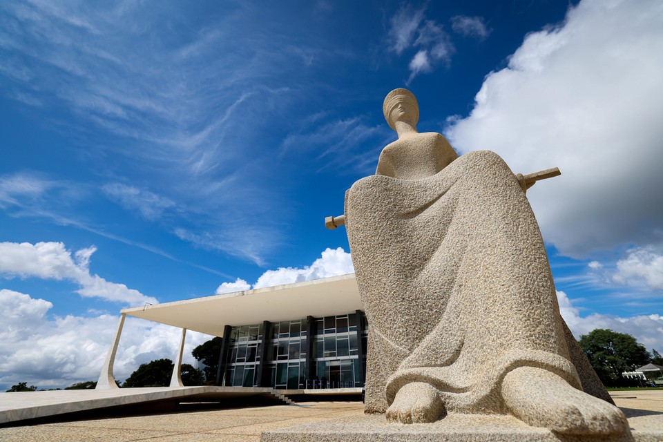 STF decide que parentes podem chefiar Executivo e Legislativo ao mesmo tempo