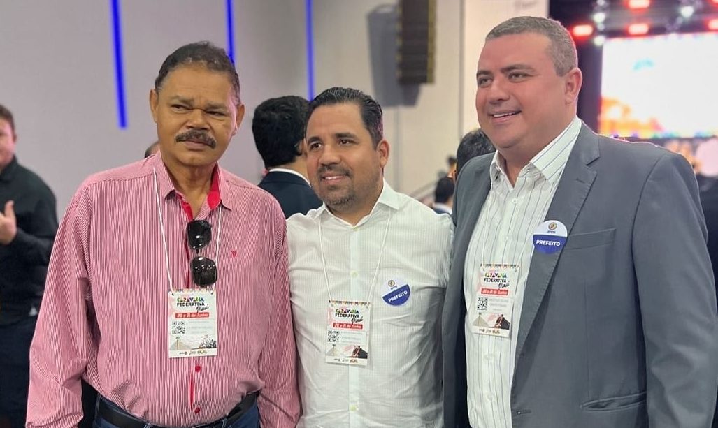 Prefeitos da AMES participam da “Caravana Federativa,” em Teresina