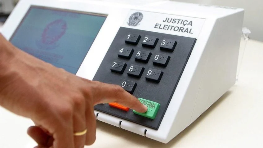 Estão abertas inscrições para trabalho de mesários nas eleições 2024
