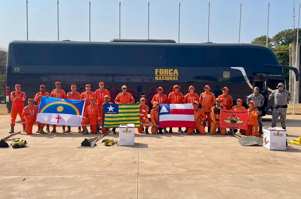 Bombeiros Militares do Piauí integram Força Nacional no combate às queimadas pelo Brasil