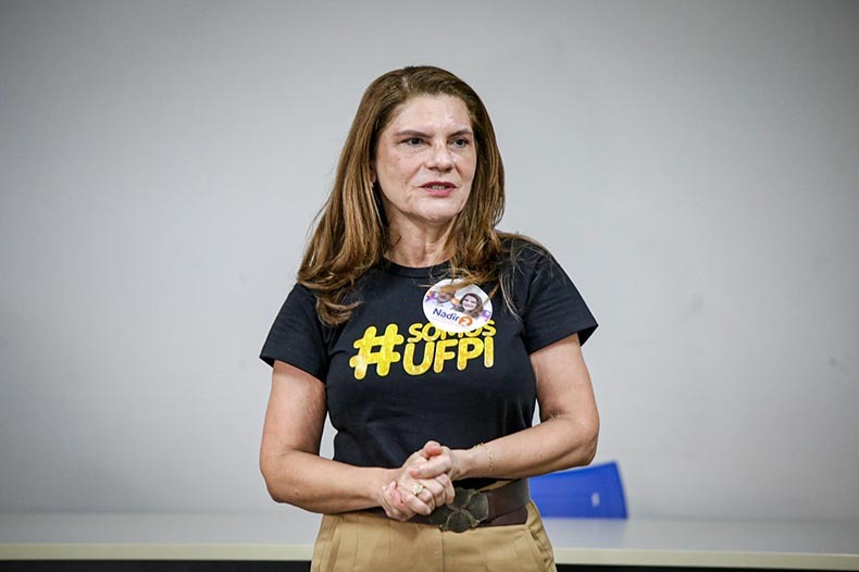 Reitora da UFPI lamenta corte de R$ 6 milhões no orçamento