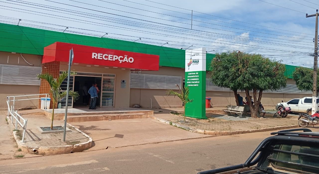 Membros do CEDEG visitam Hospital de Corrente para identificar reais necessidades