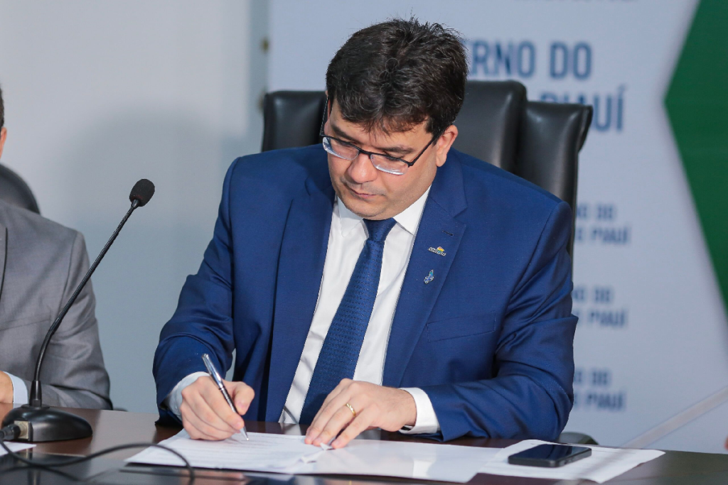 Rafael confirma concursos em Secretarias e nas Polícias Civil e Militar em 2025