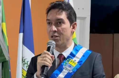 Prefeito de Caracol-PI (PT) nomeia 15 familiares para cargos públicos