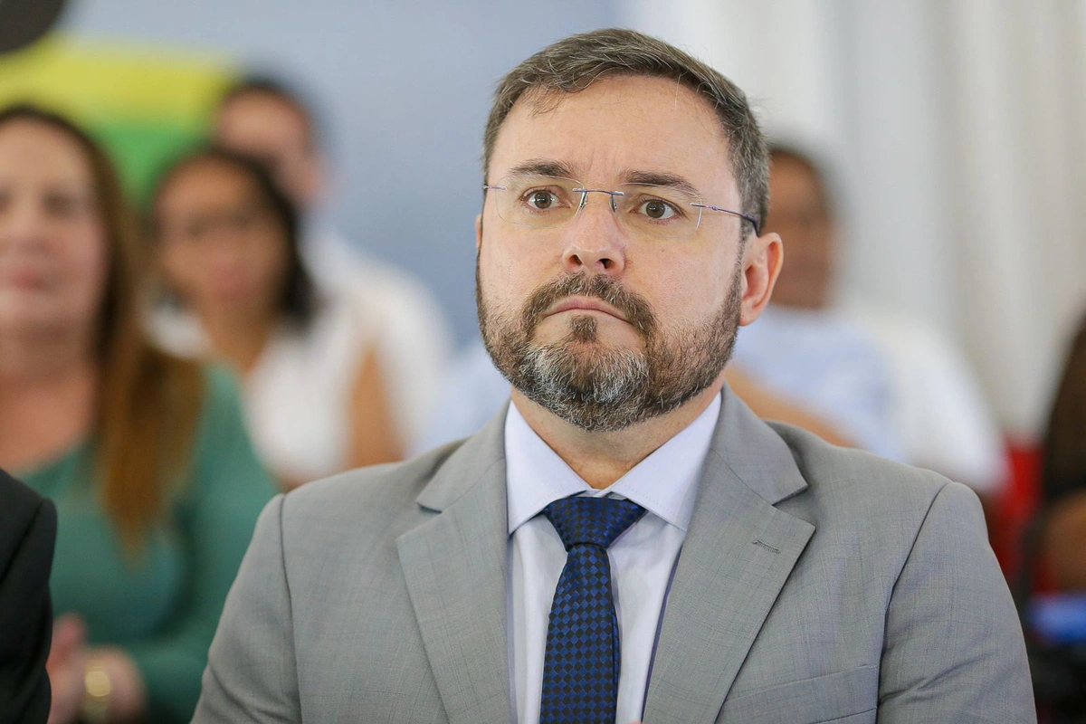 Fábio Novo admite expulsão de filiados do PT-PI que apoiarem oposição