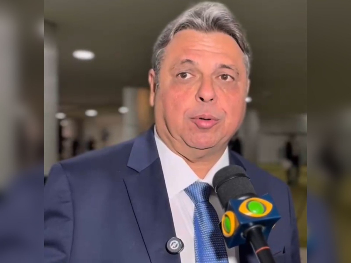 “Falam em IA, hidrogênio, mas o povo continua com fome”, diz Júlio Arcoverde