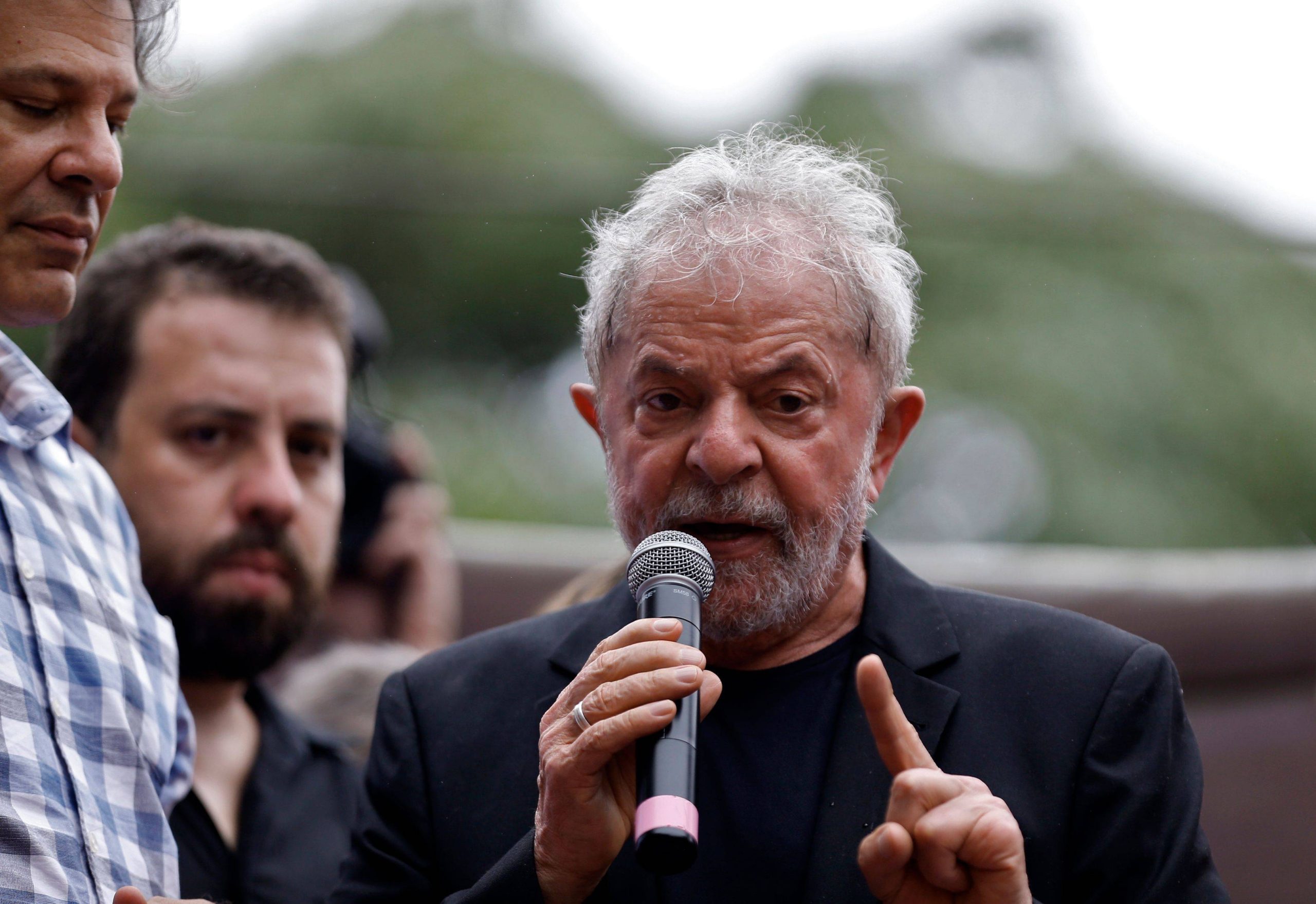 Pesquisa: maioria dos brasileiros desaprova gestão de Lula