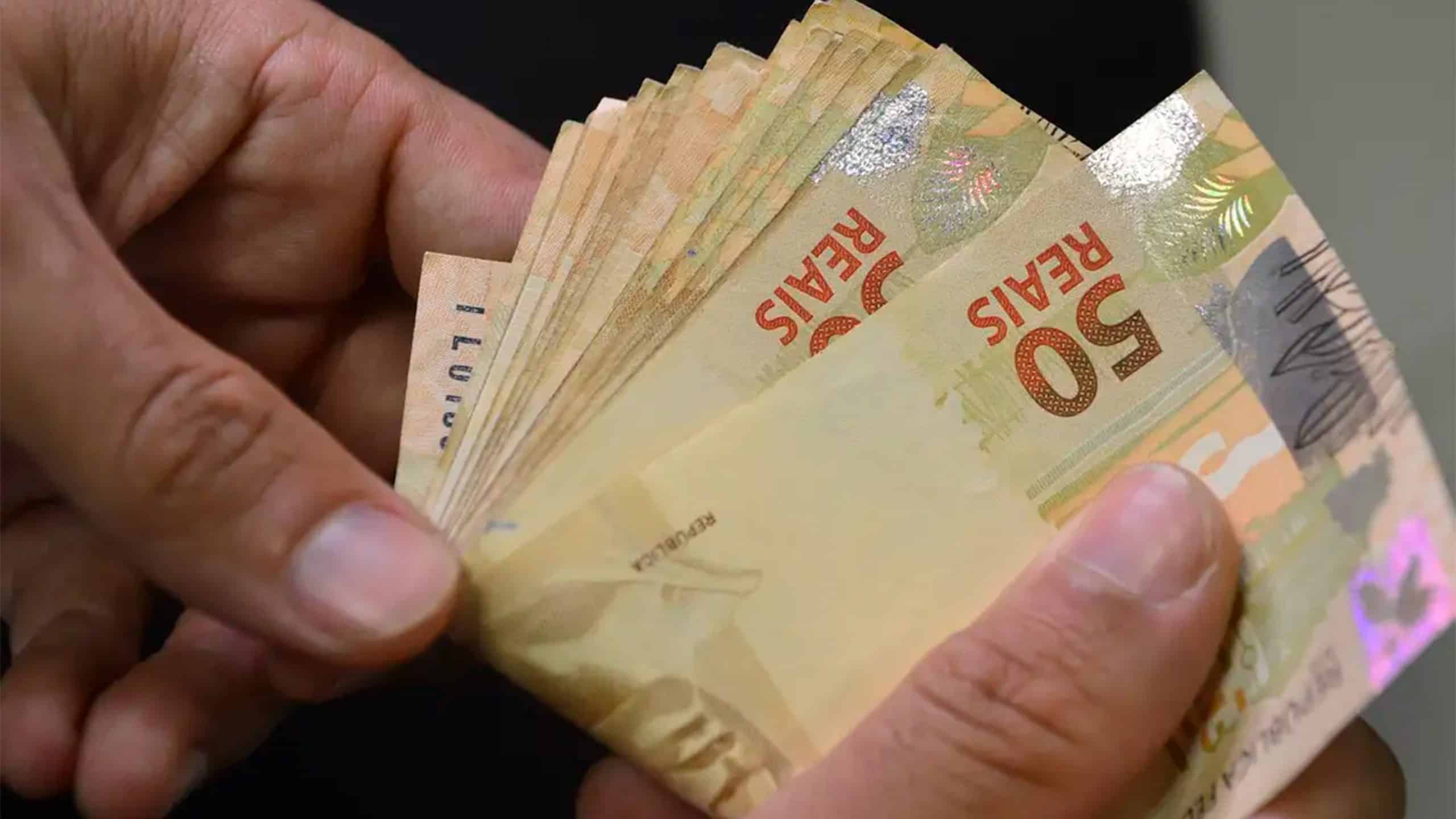 Dependência de repasses federais e estaduais chega a 80% em 211 municípios do Piauí, aponta TCE