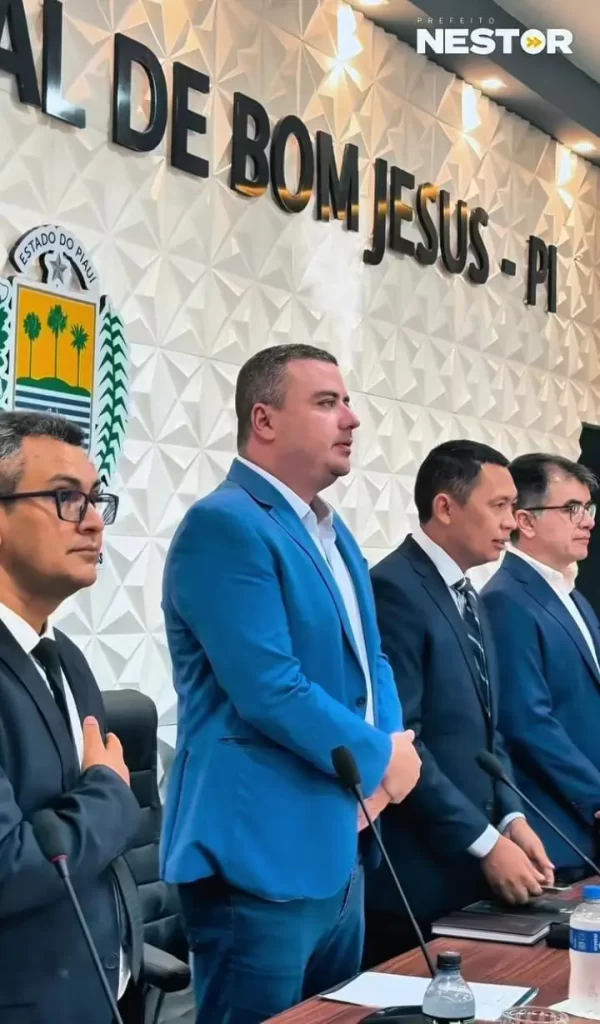 Nestor participa da abertura do Ano Legislativo e assina convênio de R$ 25 milhões para Bom Jesus