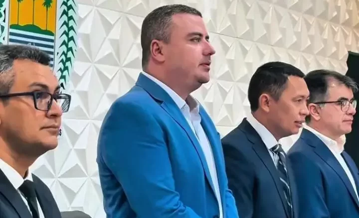 Nestor participa da abertura do Ano Legislativo e assina convênio de R$ 25 milhões para Bom Jesus