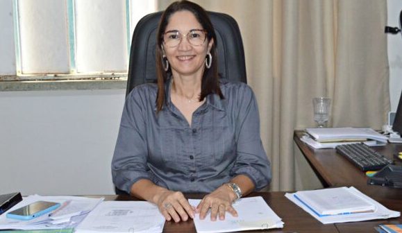 Educação de Bom Jesus avança, eleva o nível do debate político  e coloca o nome da secretária no cenário pré-eleitoral