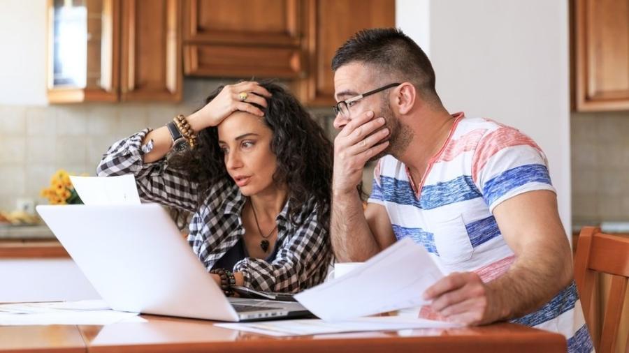 Endividamento das famílias vai a 80,4% em março e bate recorde