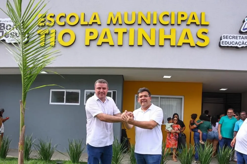 Rafael Fonteles e Nestor Elvas inauguram obras de infraestrutura e nova escola em Bom Jesus
