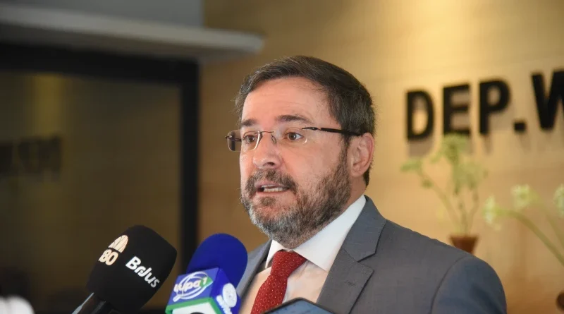 “PT pode punir aliados que apoiam Ciro Nogueira no Piauí”, diz Fábio Novo