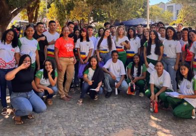Bom Jesus-Alunos do José Lustosa Elvas participam de Feira de Oportunidades e destacam protagonismo feminino no empreendedorismo