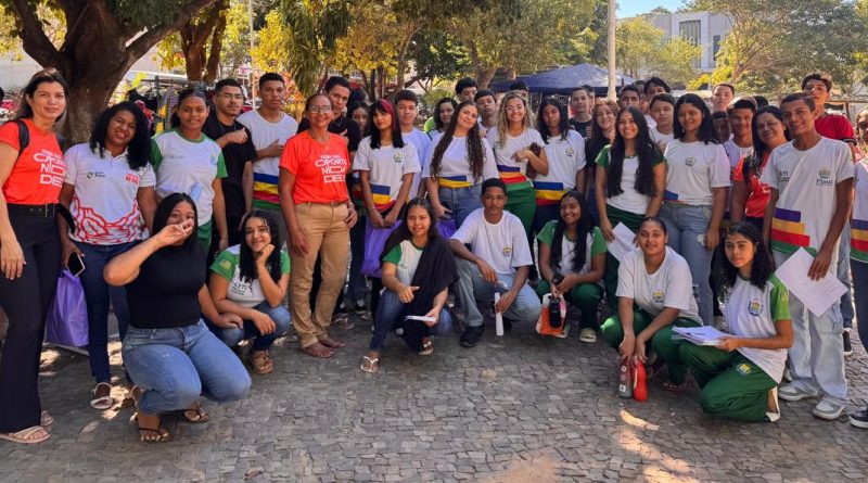 Bom Jesus-Alunos do José Lustosa Elvas participam de Feira de Oportunidades e destacam protagonismo feminino no empreendedorismo