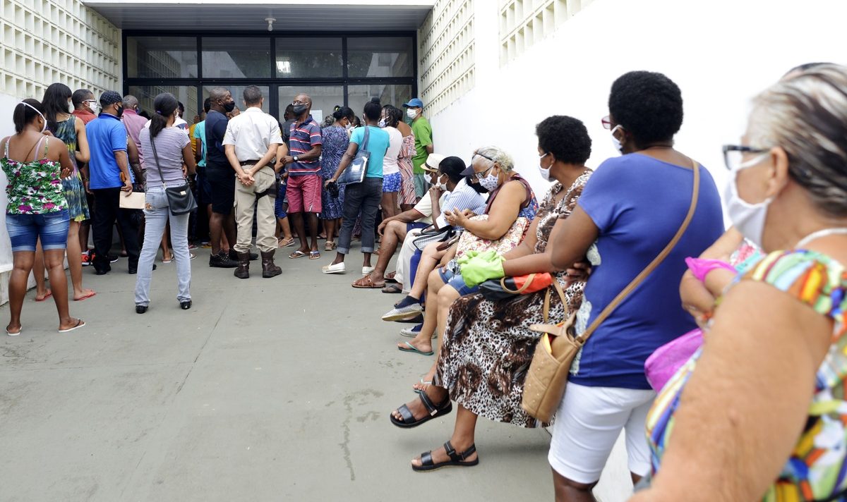 Fila do SUS no Piauí: paciente 1.050 recorre à Justiça por consulta
