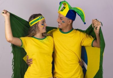 Servidores poderão ser liberados do expediente 3h antes dos jogos do Brasil
