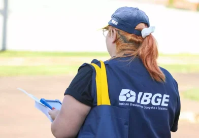 IBGE abre 1,4 mil vagas temporárias com salários de até R$ 5,2 mil; veja como se inscrever