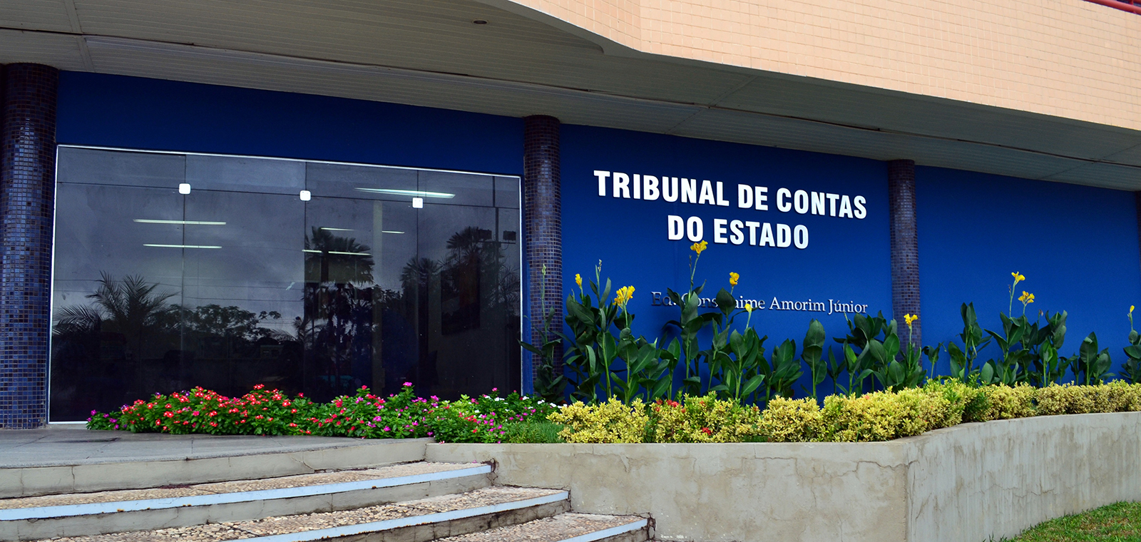 TCE-PI alerta prefeitos para regularização de contas bancárias e aponta falhas