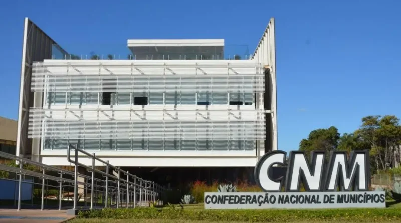 Prefeitos de todo o país são convocados para novo ato em Brasília