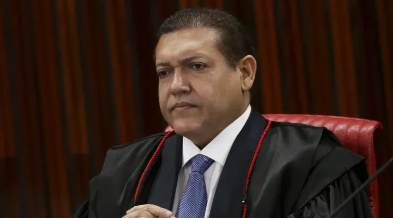 Ministro Nunes Marques limita contratação de pessoal para campanhas eleitorais em 2026