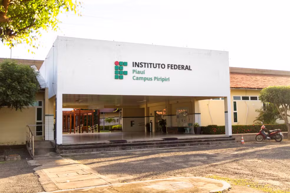 IFPI anuncia concurso com 52 vagas e salário de até R$ 5,2 mil; veja edital
