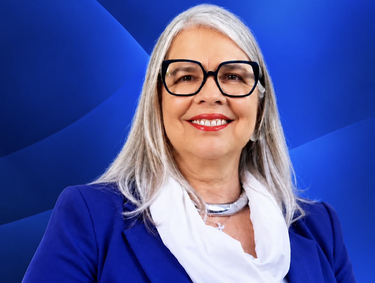 Hélvia Paranaguá cresce e disputa a segunda cadeira do MDB-DF