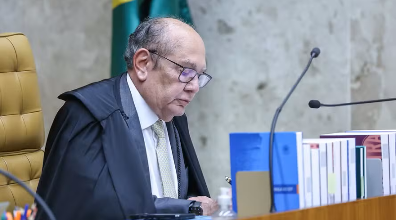Gilmar Mendes suspende julgamento para afastar diretor-geral da PF