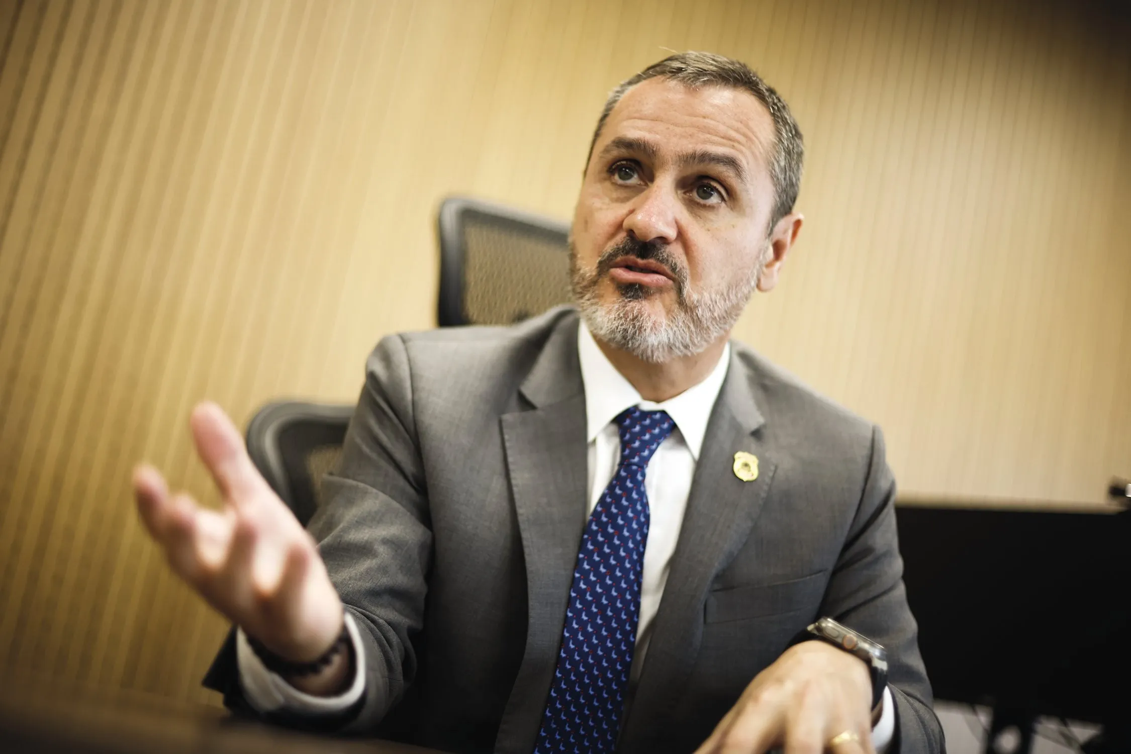 André Mendonça afasta Andrei Rodrigues da direção da PF
