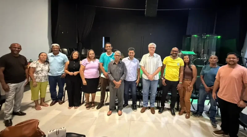 Filemon e pastores anunciam a realização da 11ª Marcha para Jesus em Corrente