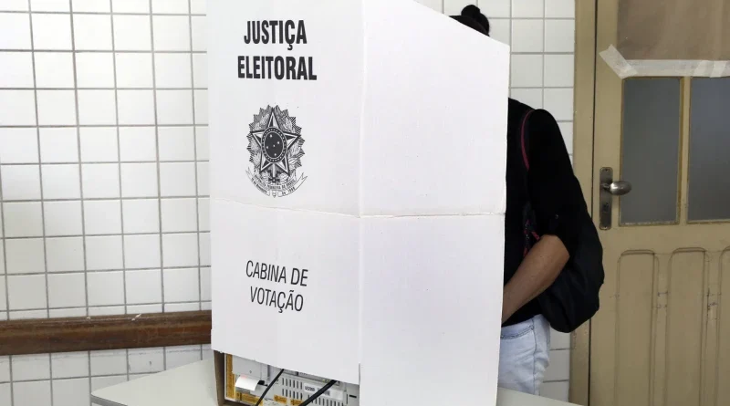 Mais de 2,7 milhões de piauienses vão às urnas neste domingo para eleger representantes