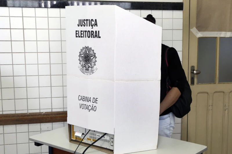 Mais de 2,7 milhões de piauienses vão às urnas neste domingo para eleger representantes