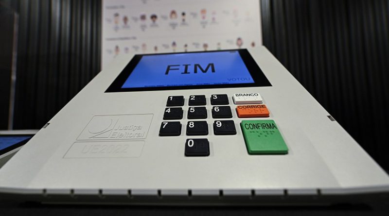 33 milhões de eleitores: abstenção de 21% desafia TSE antes do segundo turno