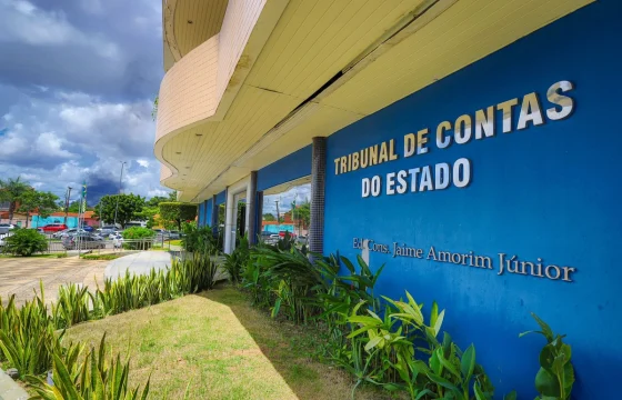 TCE aponta 21 cidades do Piauí com gastos de pessoal acima do limite de alerta