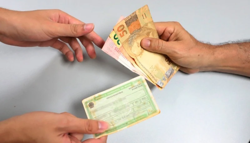 PF prende 18 pessoas por suspeita de compra de votos em Teresina